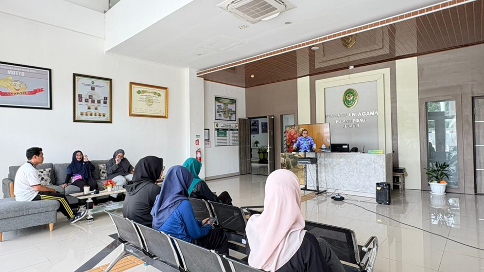 1198. Pengadilan Agama Pulang Pisau Saksikan Secara Daring Opening Bincang-Bincang Badilag dan Transformasi Website Ditjen Badilag