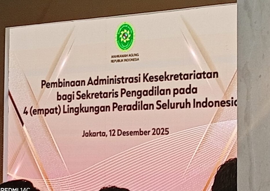 1238. Sekretaris Pengadilan Agama Pulang Pisau Ikuti Pembinaan Administrasi Kesekretariatan oleh Ketua Mahkamah Agung RI